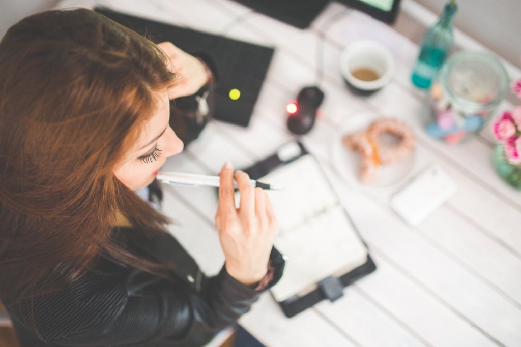 Creative Thinking- Your First Step to Build a Logo